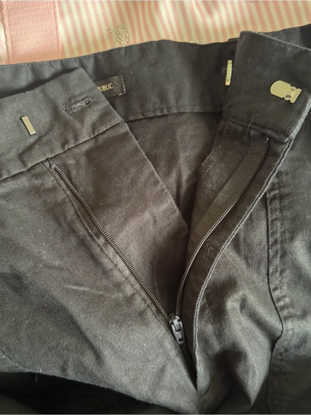 Banana Republic Linen Black Pants in size 16 XL